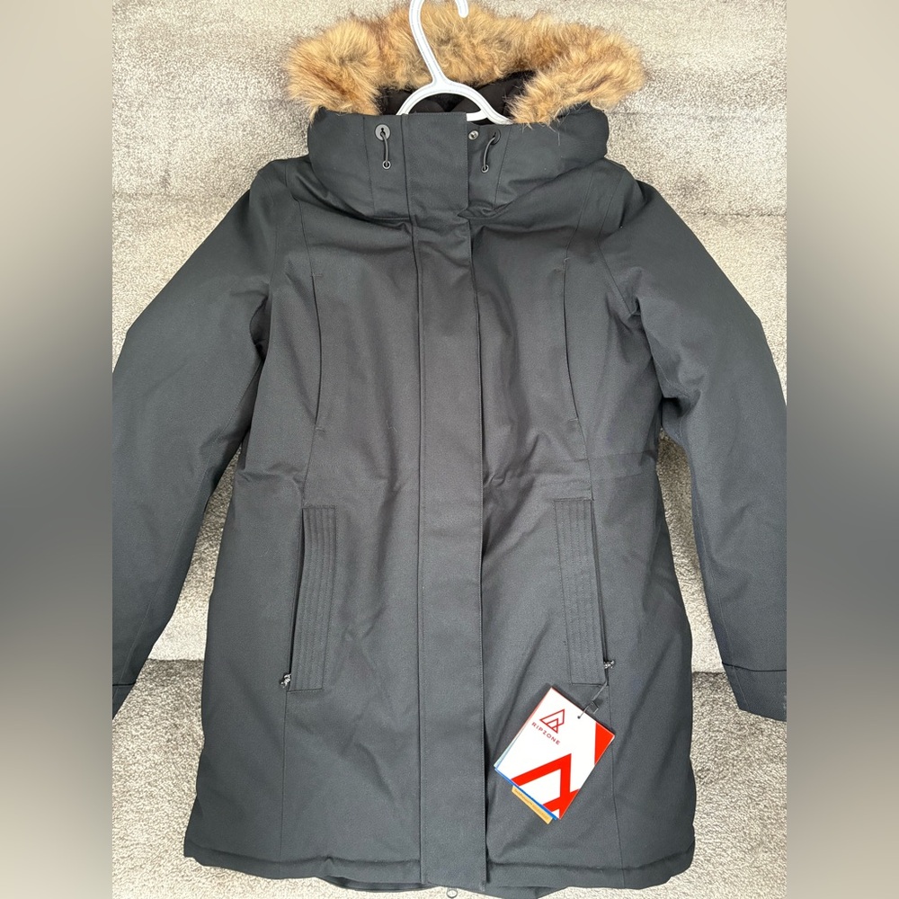 BNWT Women's Black Parka